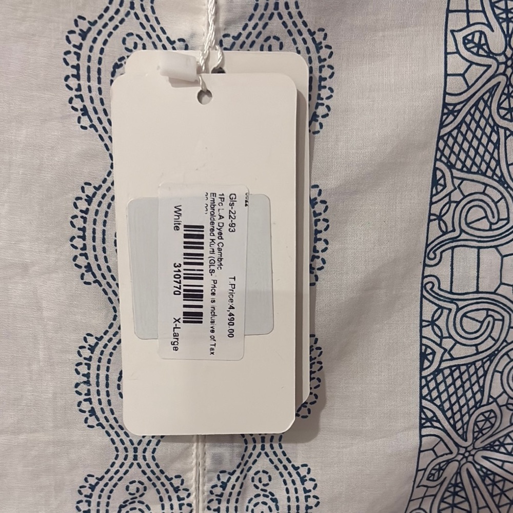New with tags fancy Pakistani Indian White and Blue Patterned Kurta XL - Picture 5 of 6